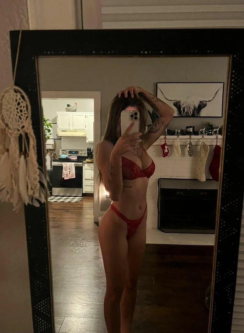 Thumbnail F21 available horny sluts Tg @R_Linda3