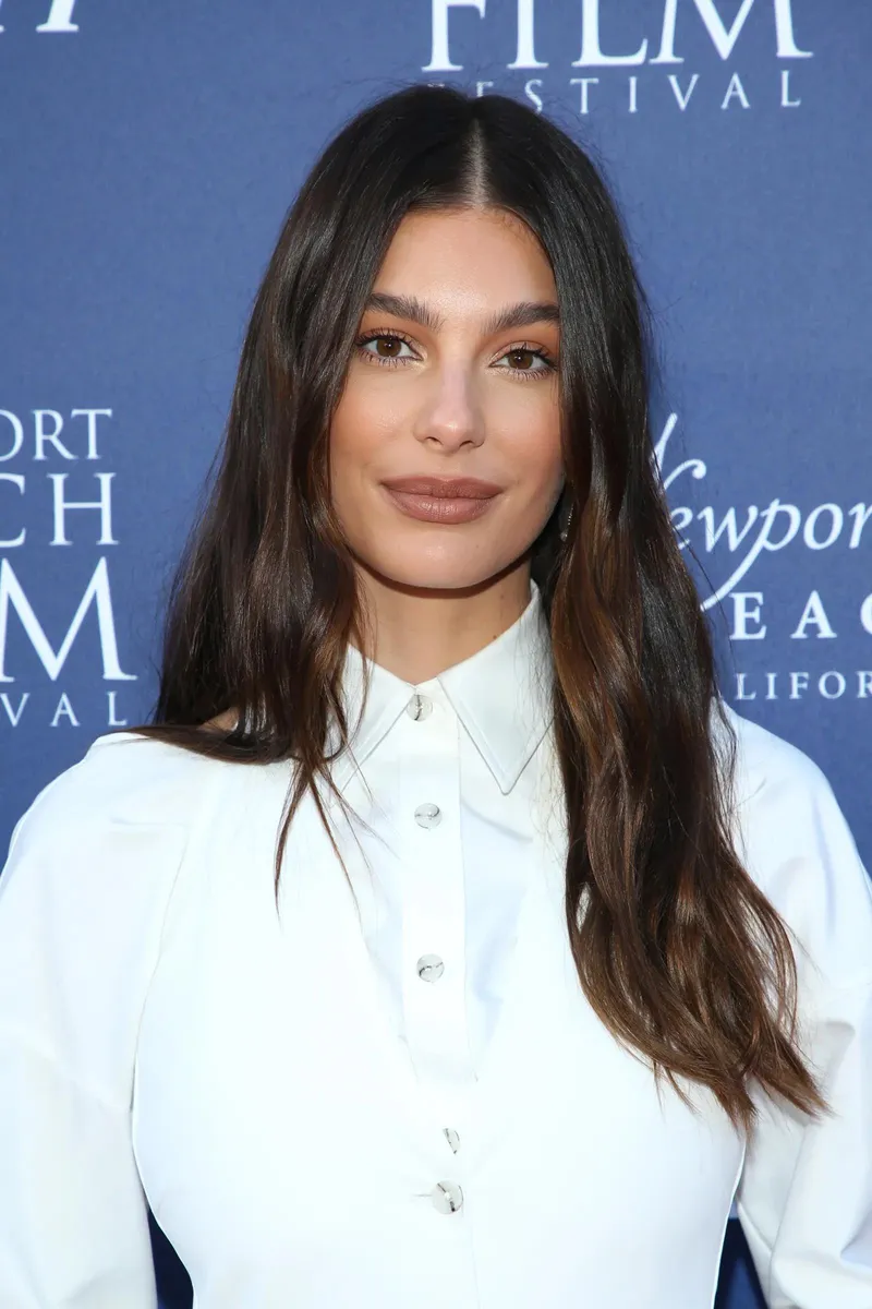 Thumbnail Camila Morrone