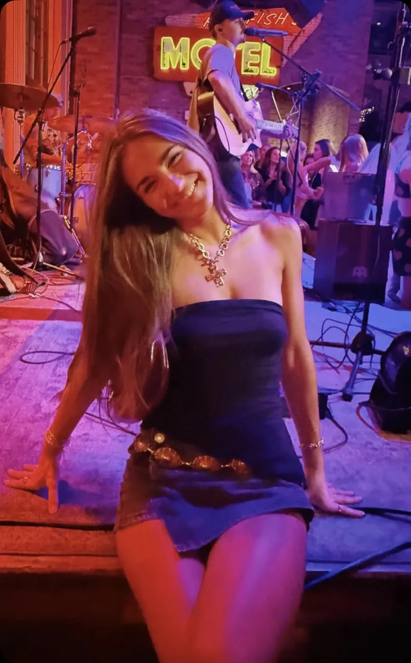 Thumbnail On Stage