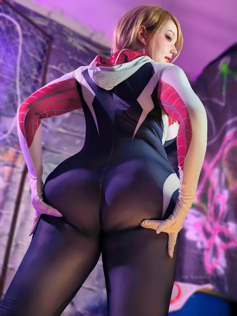 Thumbnail Gwen Stacy from Marvel by mi_samura