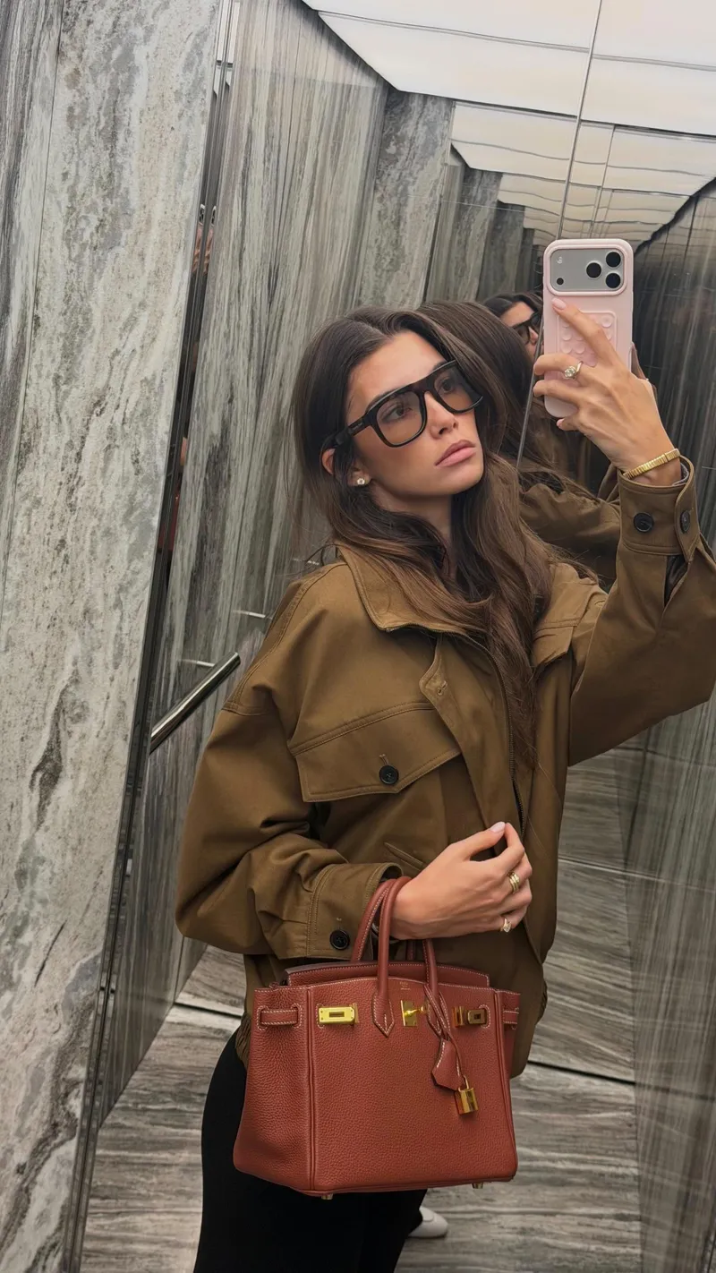 Thumbnail Cindy Mello