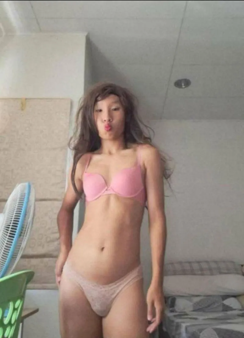 Thumbnail Exposed free use cum dump for Alpha cock!