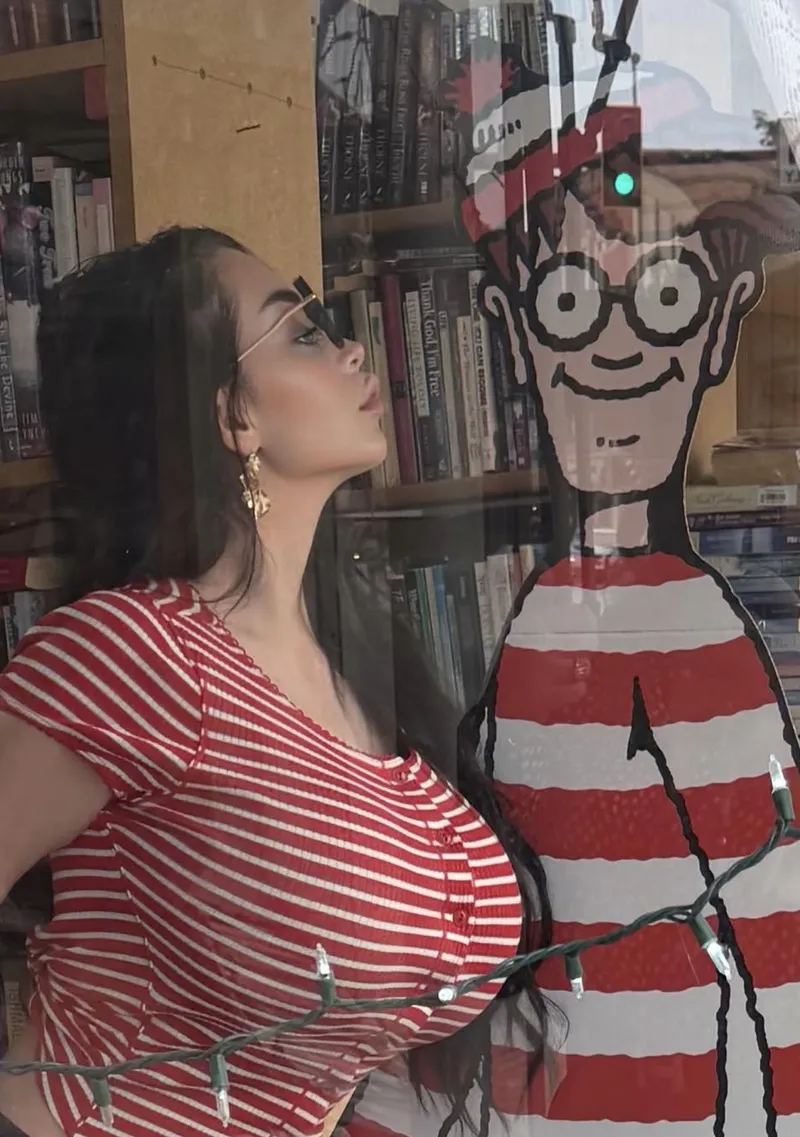 Thumbnail She found him