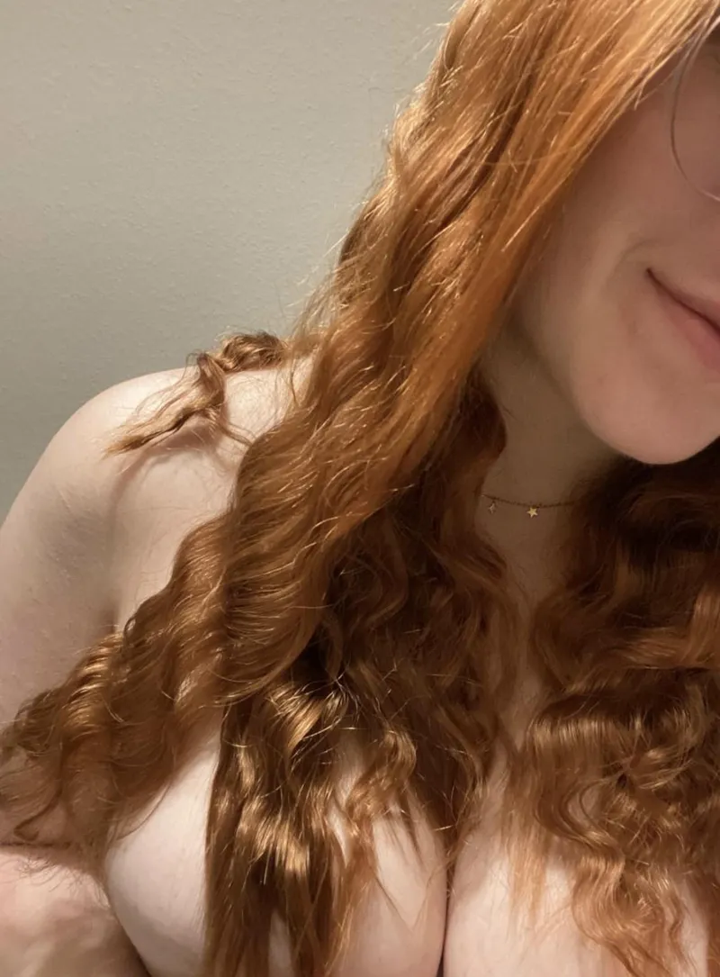 Thumbnail Let me suck your big cock when my bf leaves for work