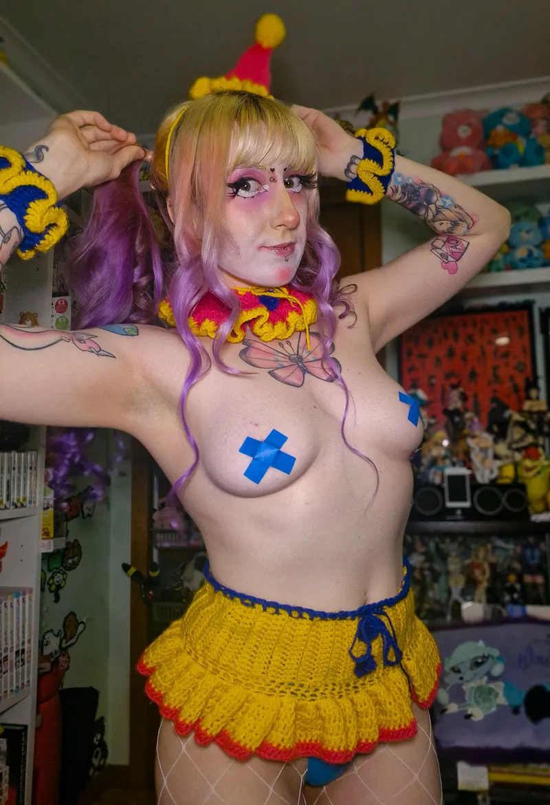 Thumbnail they say clown armpits taste funny