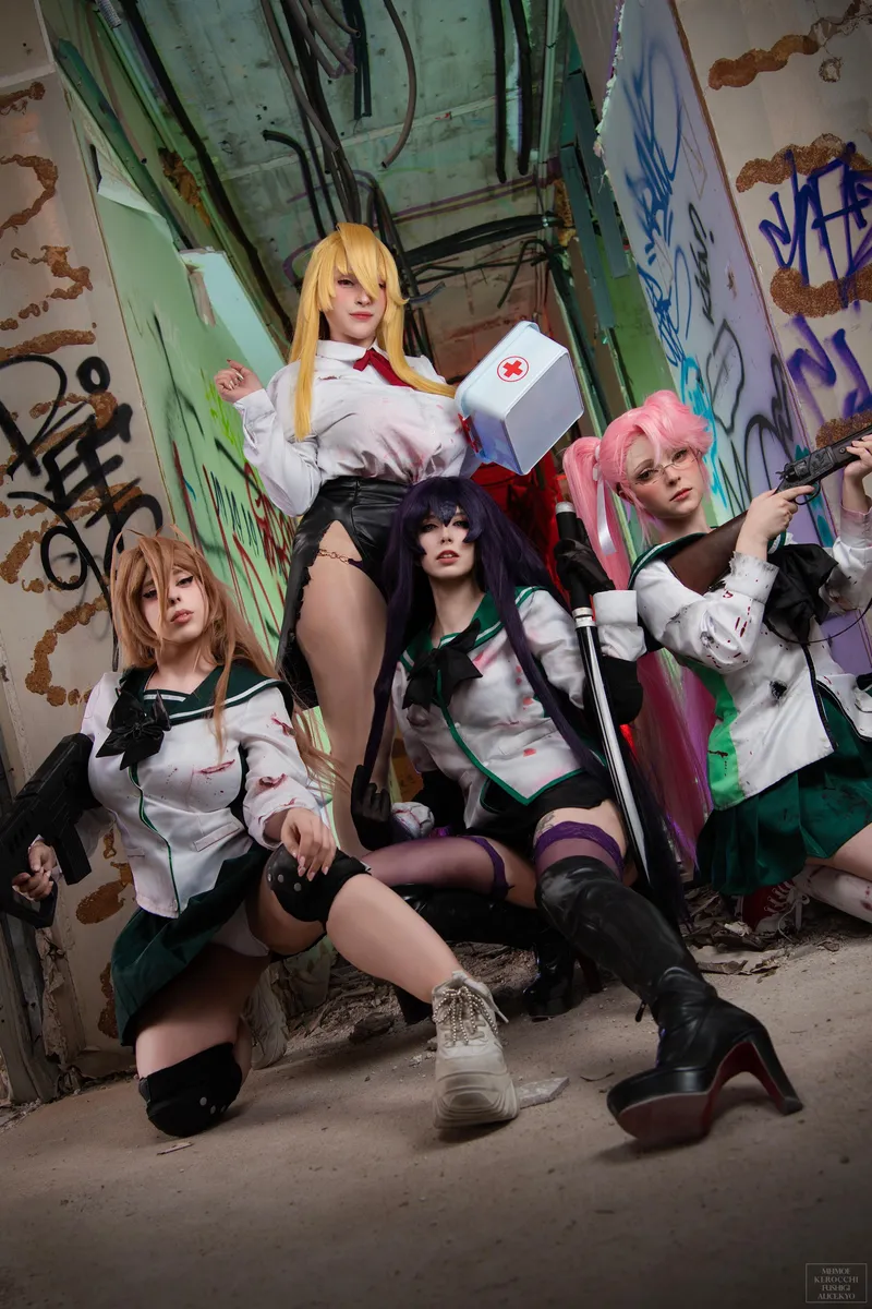 Thumbnail Highschool of the Dead cosplay group by MeiMoe, AliceKyo, Fushigi & Kerocchi
