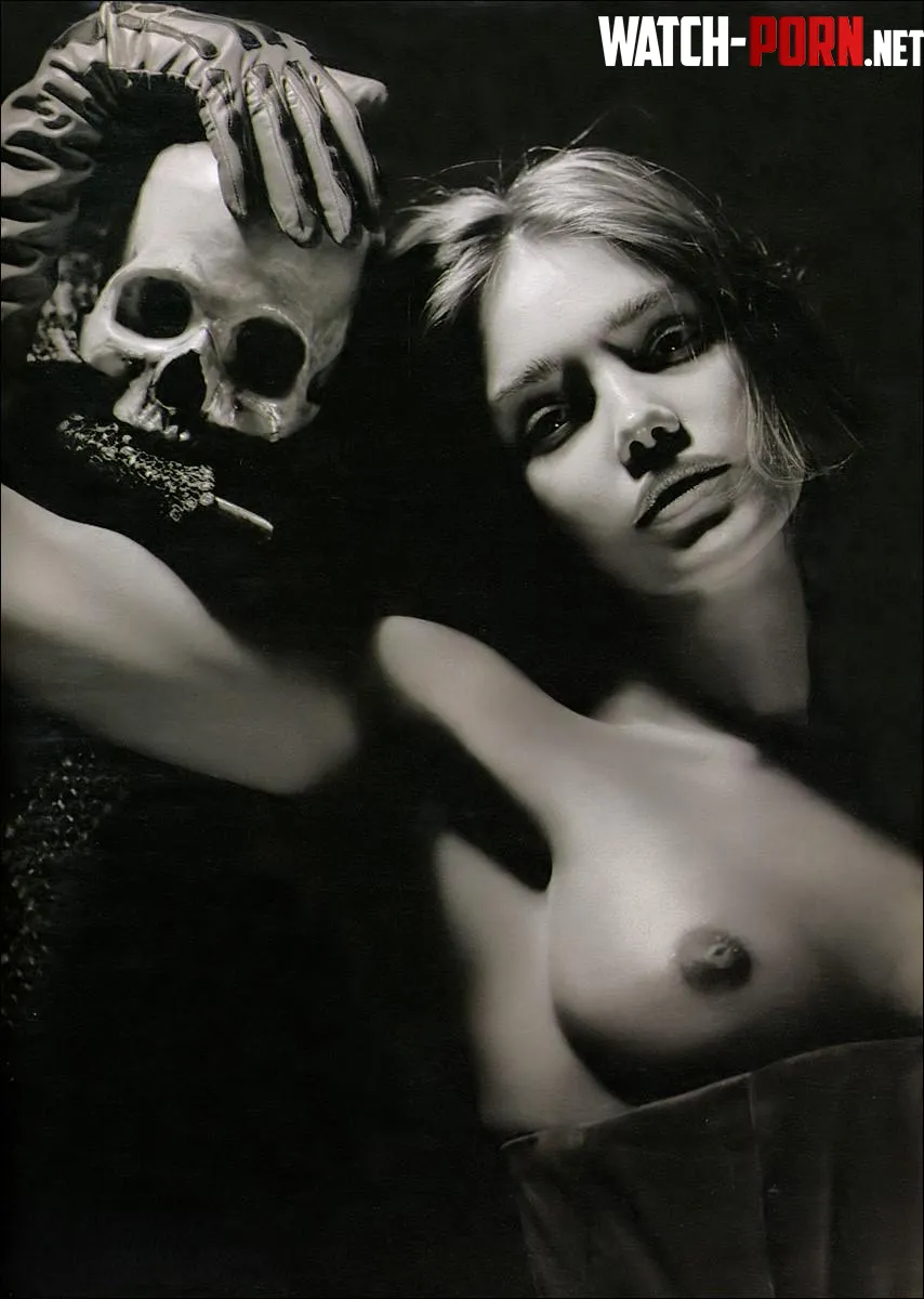 Natalia Vodianova | W magazine August 2006 | "Call of the Wild" | ph. Mert &amp; Marcus by poisson-iiv