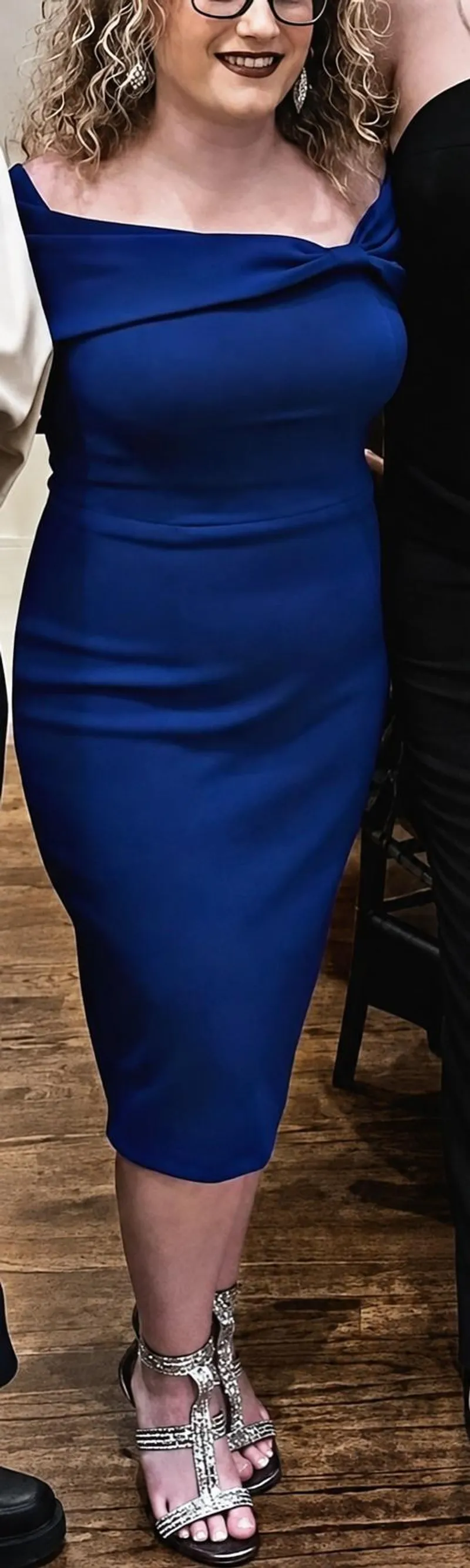 Thumbnail is my dress okay?🥺