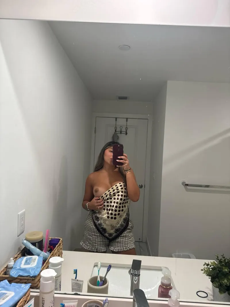 Thumbnail Kiss my nip is all I want