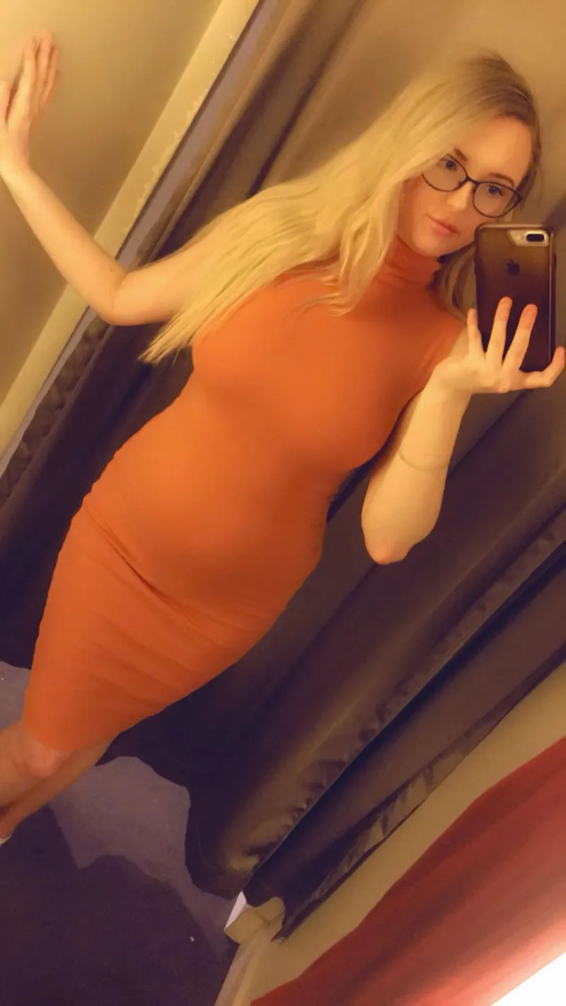 Thumbnail glasses or no glasses