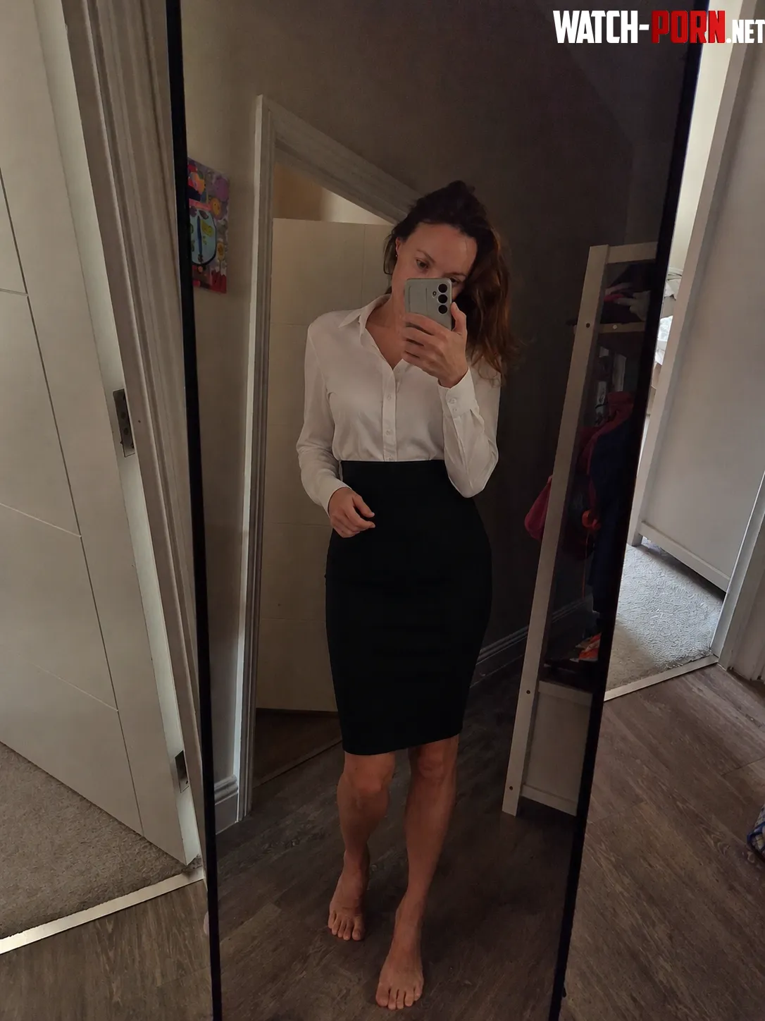 getting ready for the office... getting ready to drive my boss crazy... by HopefulCuteKitty