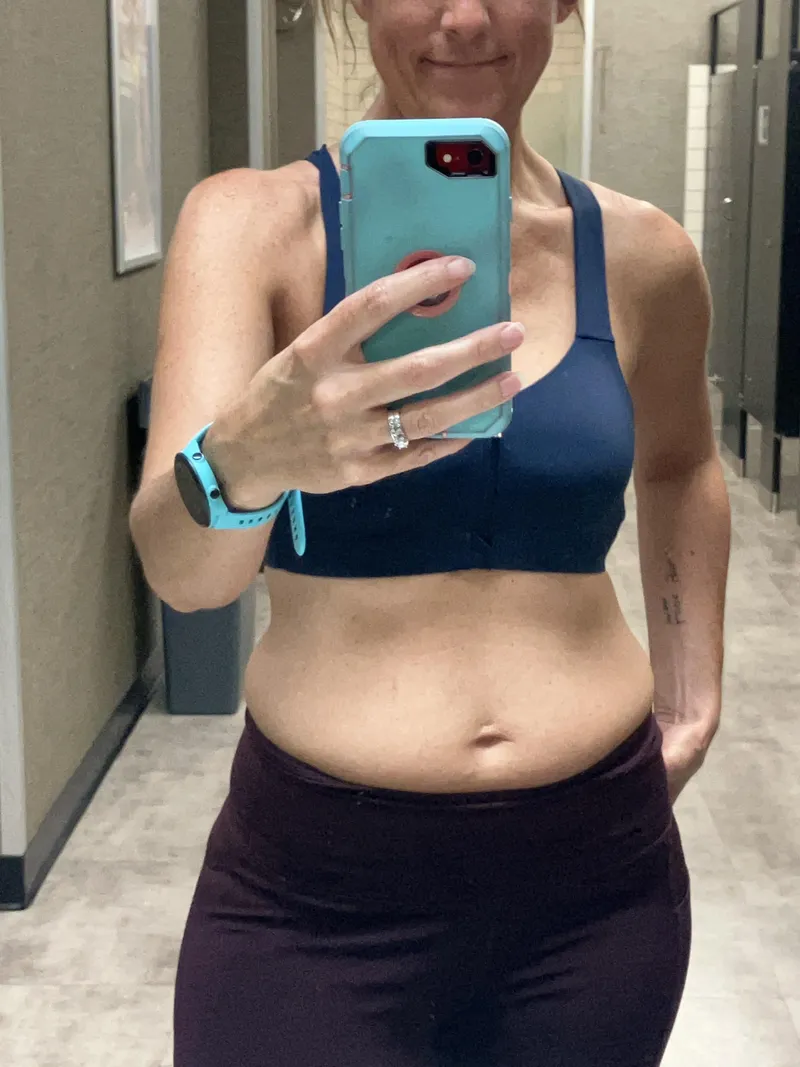Thumbnail Gym milf