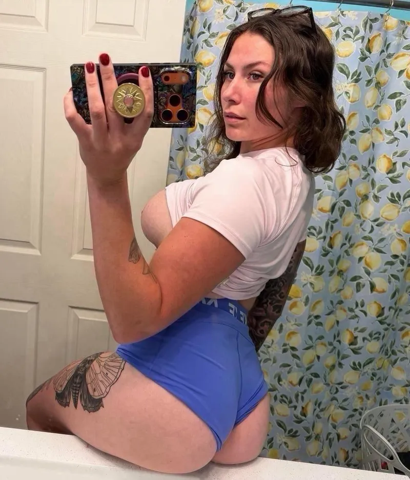 Thumbnail Smashing or passing this ass? 🤔💥 by Brittfaithm