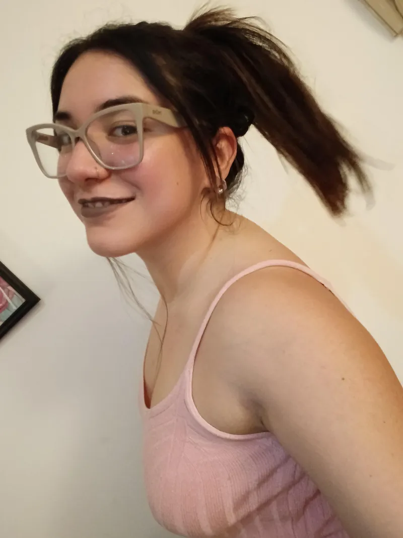 Thumbnail You can admire the ponytail. You just don’t get to touch it by kinkymamma
