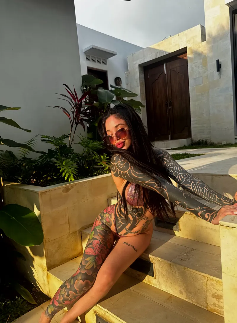 Thumbnail sunkissed in this bikini
