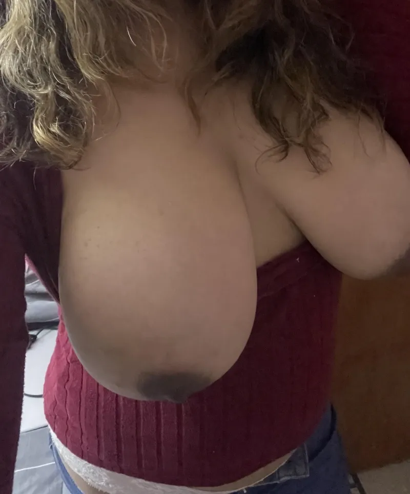 Thumbnail Hi, bounce them for me, please