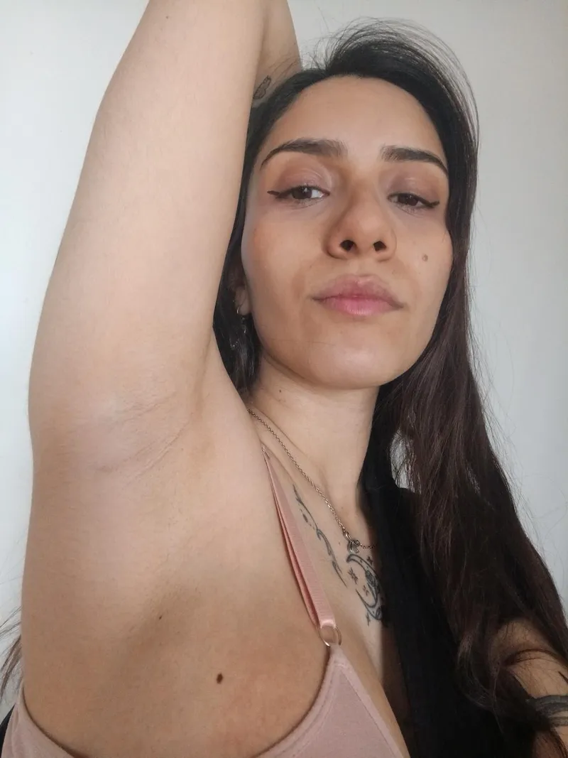 Thumbnail arm up. you know what that means