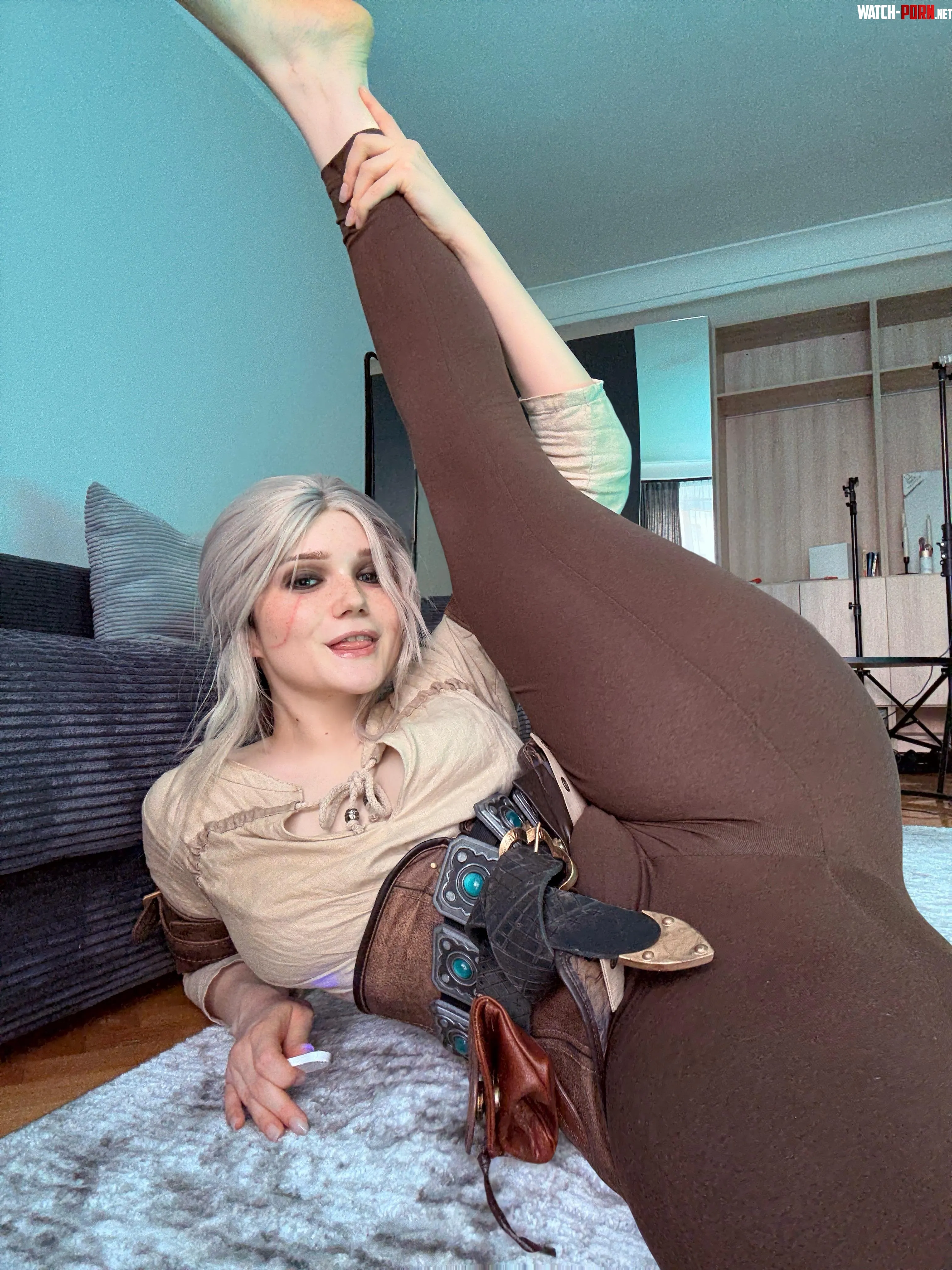 Ciri from The Witcher cosplay by Neyrodesu by Neyrodesu