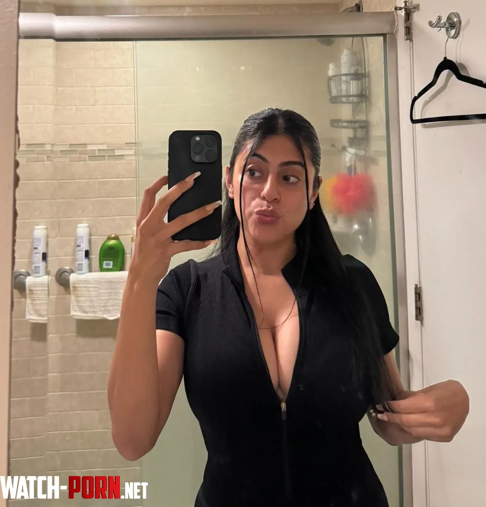 Mirror pic! by redditor-md