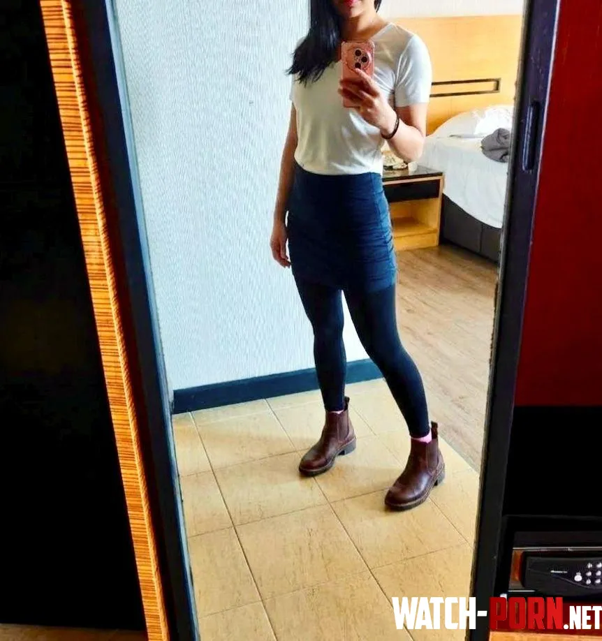 Petite Asian just moved in by CompetitionOk2155