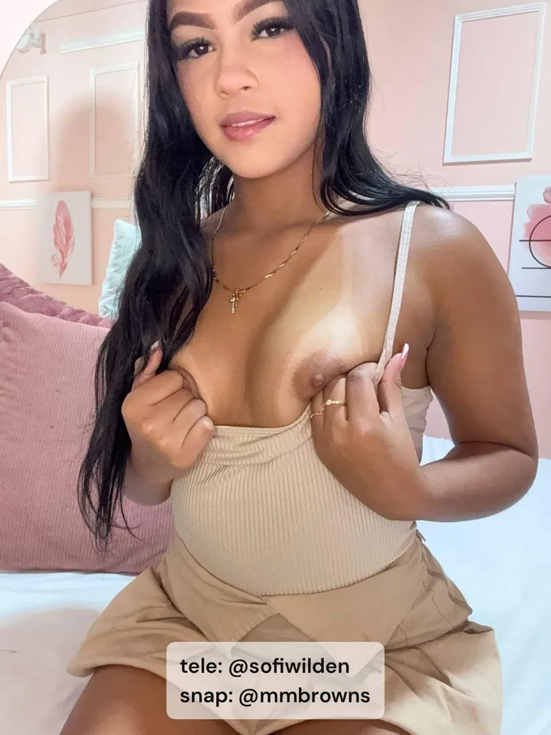 Thumbnail My petite pussy is tight and waiting for you