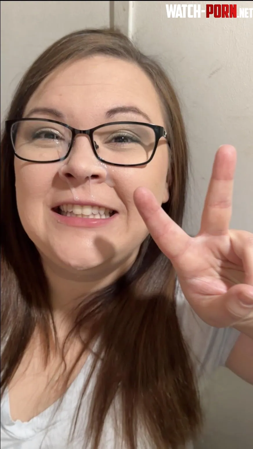 Nothing I like more than a good facial by sexy_country_milf