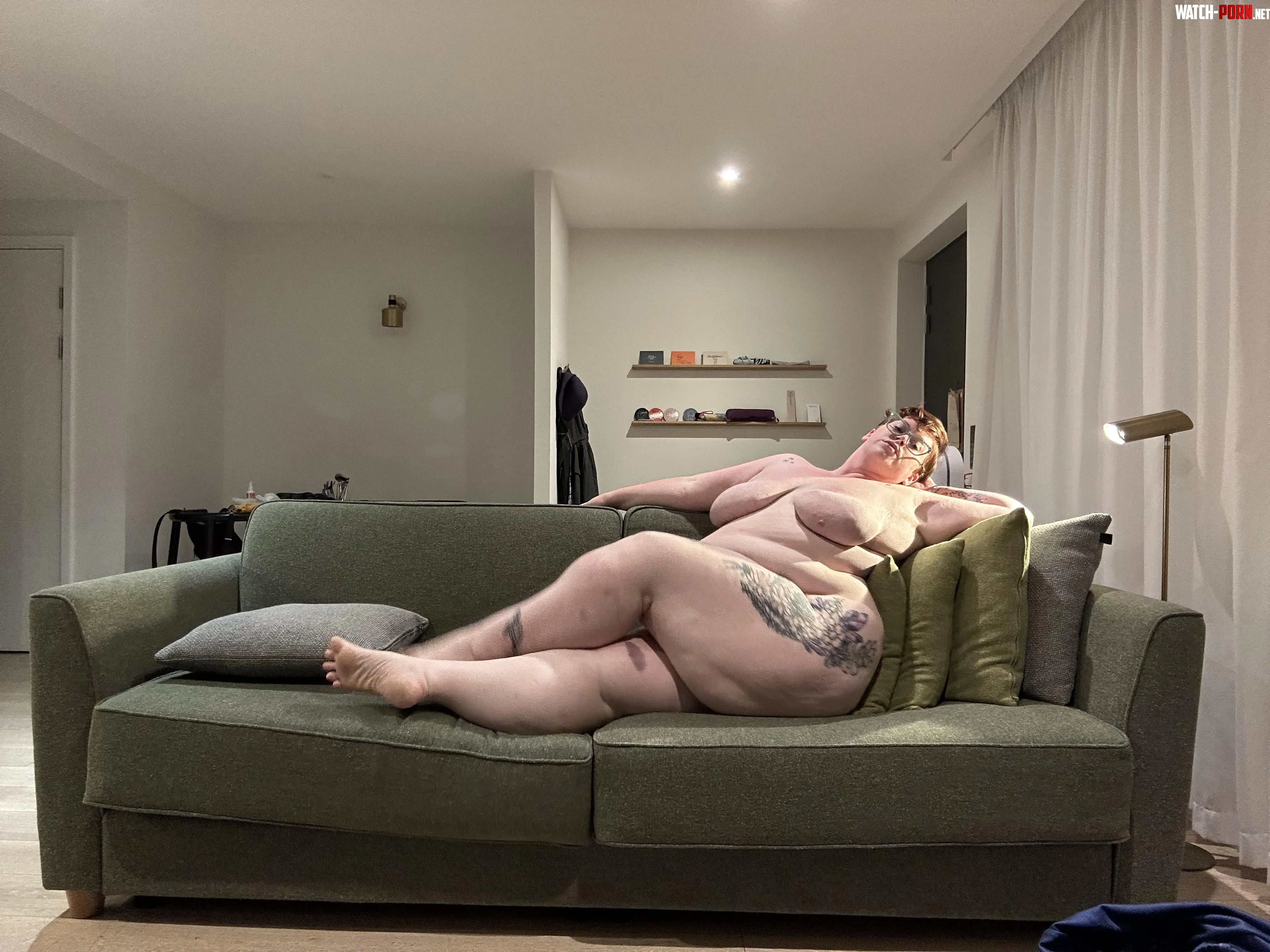 Draw me like one of your French girls 👧 🎨 l’m up about 45 lbs since this was taken last September by BBBelthane