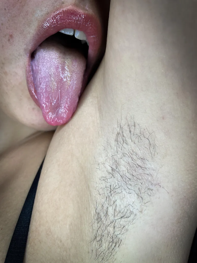 Thumbnail Do you like my semihairy armpits?
