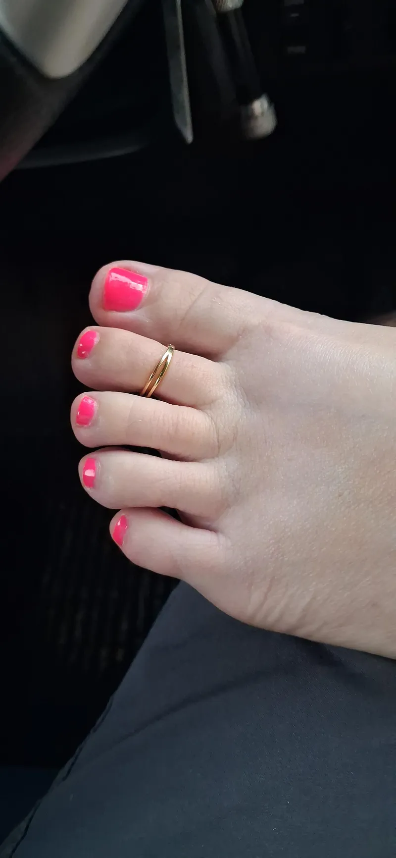 Thumbnail How's my wife's feet