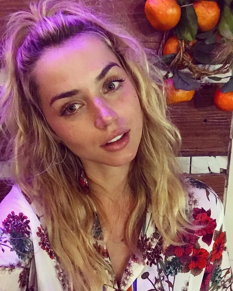 Thumbnail Ana de Armas
