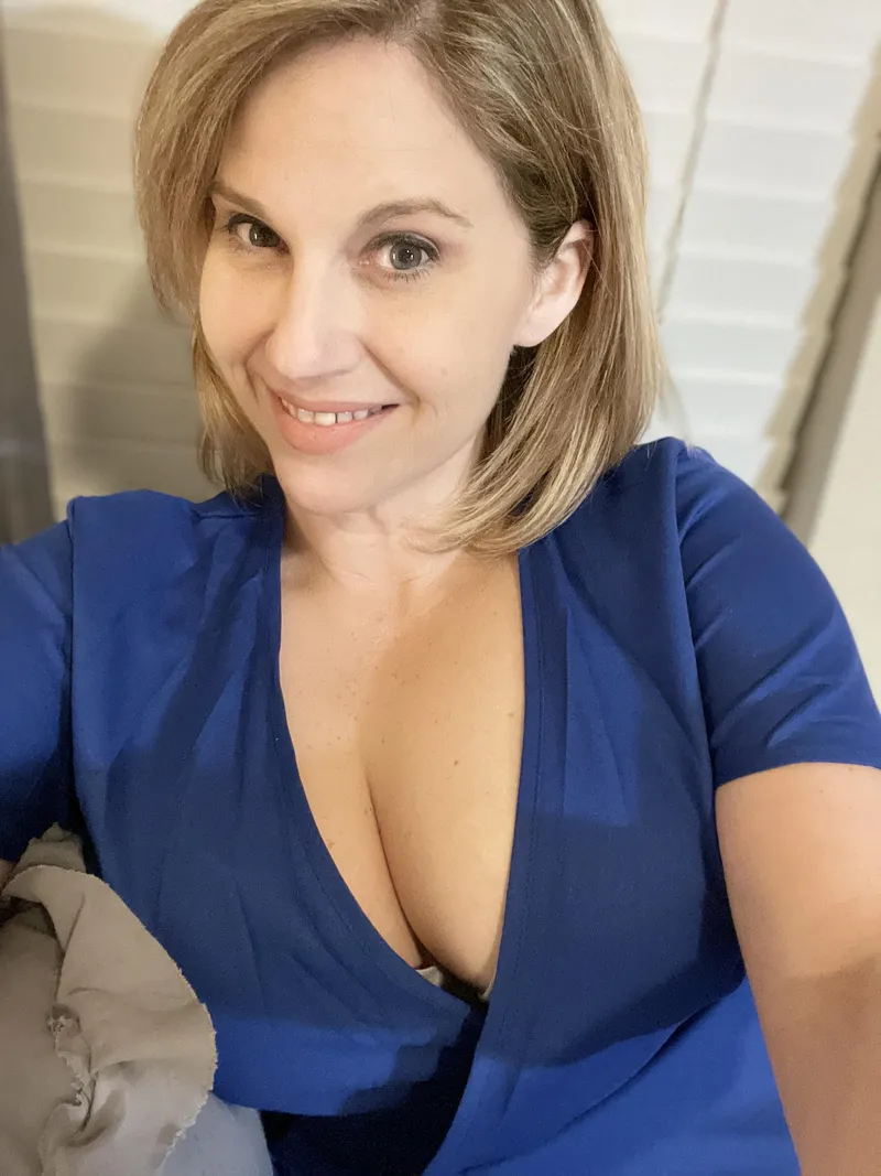 Thumbnail A mature woman with a playful side