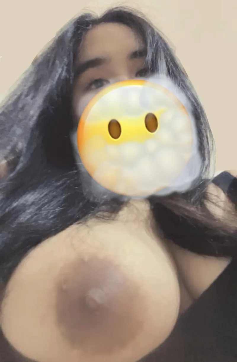 Thumbnail wanna feed u