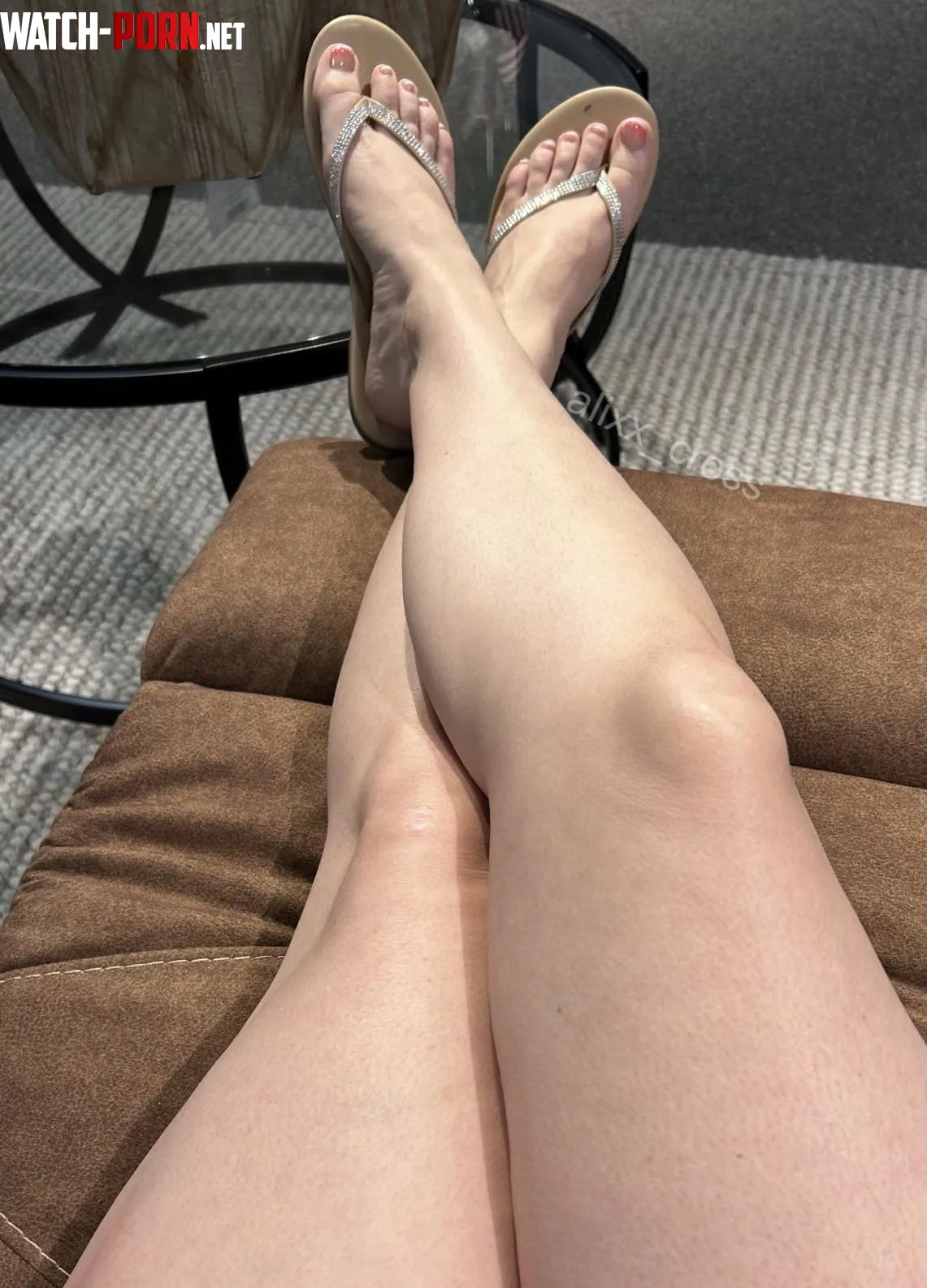 Just resting my long legs by alixx_cross
