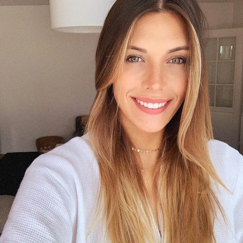 Thumbnail Camille Cerf