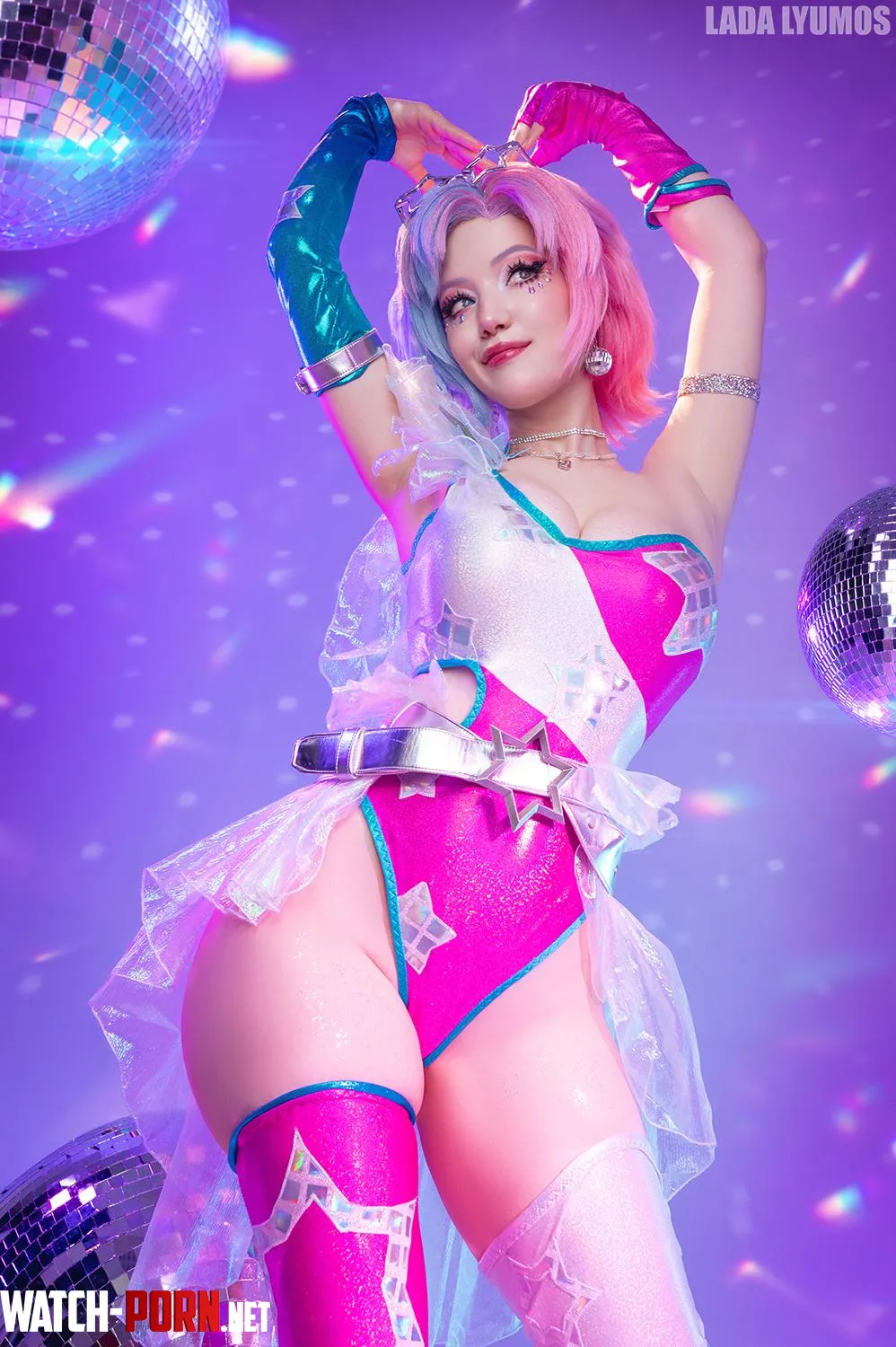 Cute Luna Snow (Lada_lyumosCOS) [Marvel] by Mxfyn