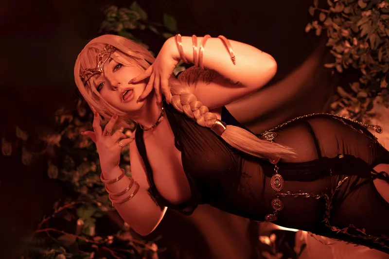 Thumbnail Queen Marika - Kuroitsne
