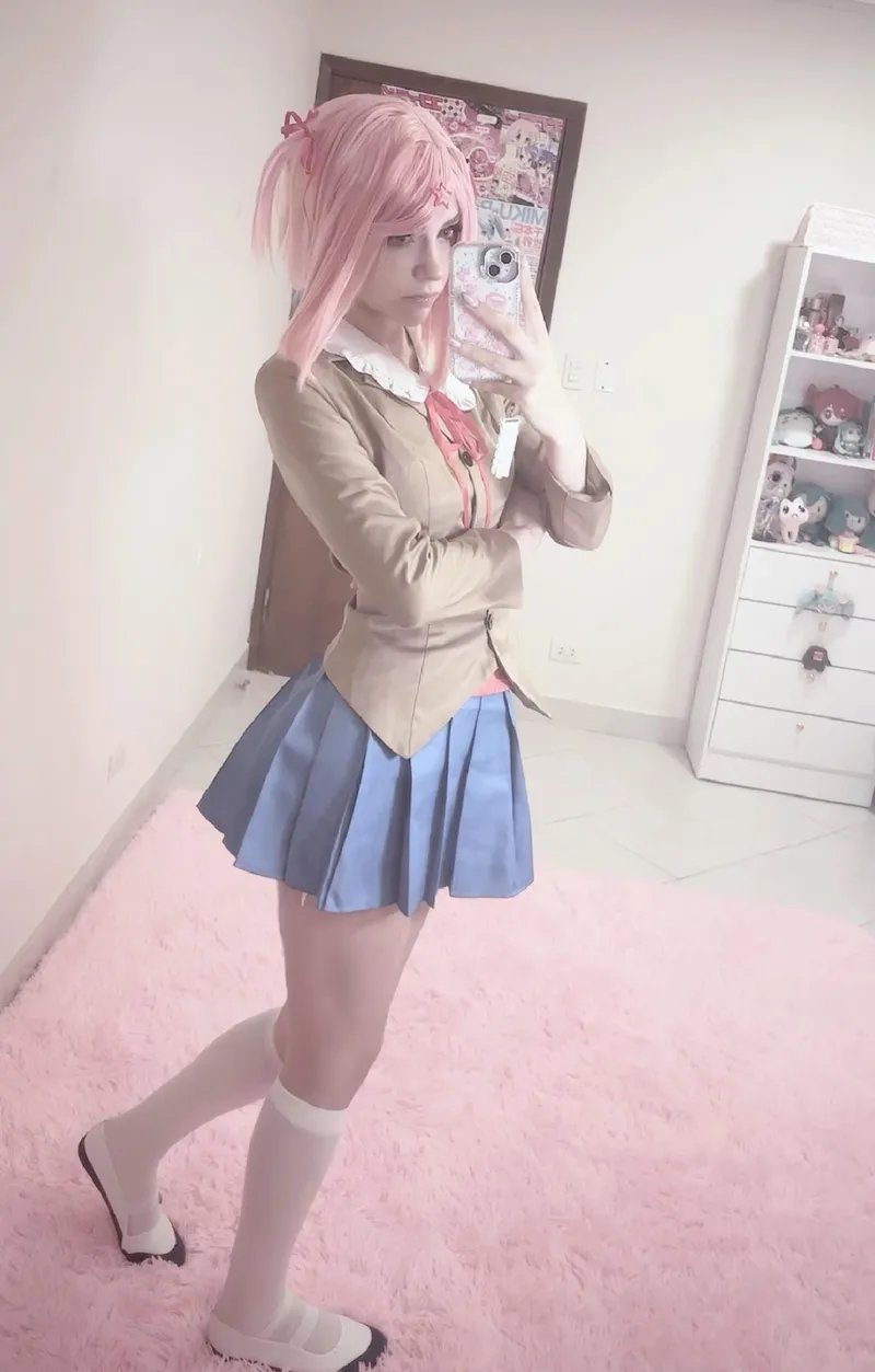 Thumbnail Natsuki, Doki Doki Literature Club — Muserabbina