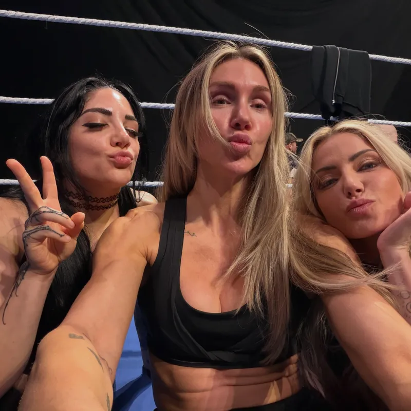 Thumbnail Tatum Paxley, Charlotte Flair & Alexa Bliss