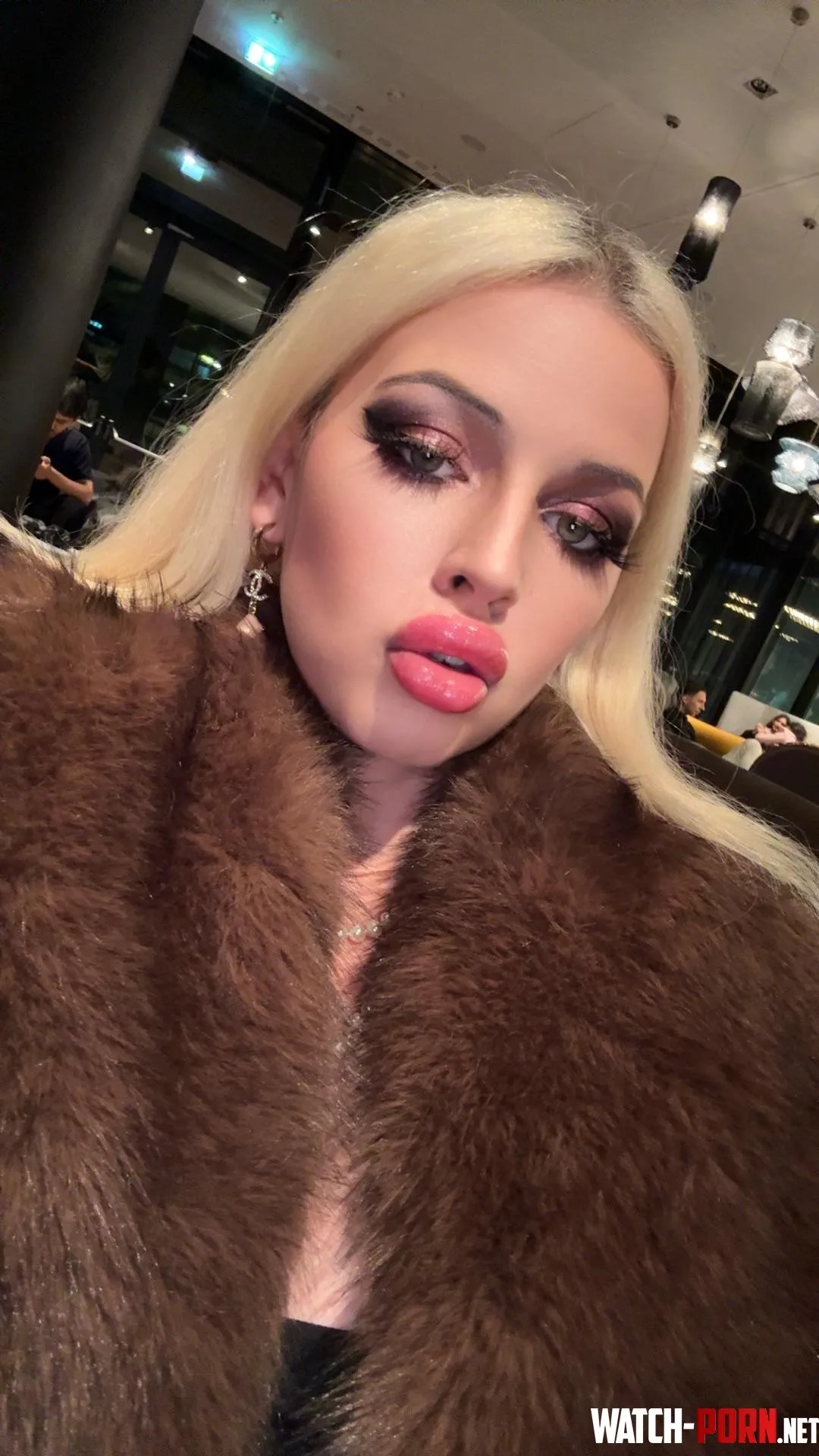 See what‘s unter the fur by o0Lula0o