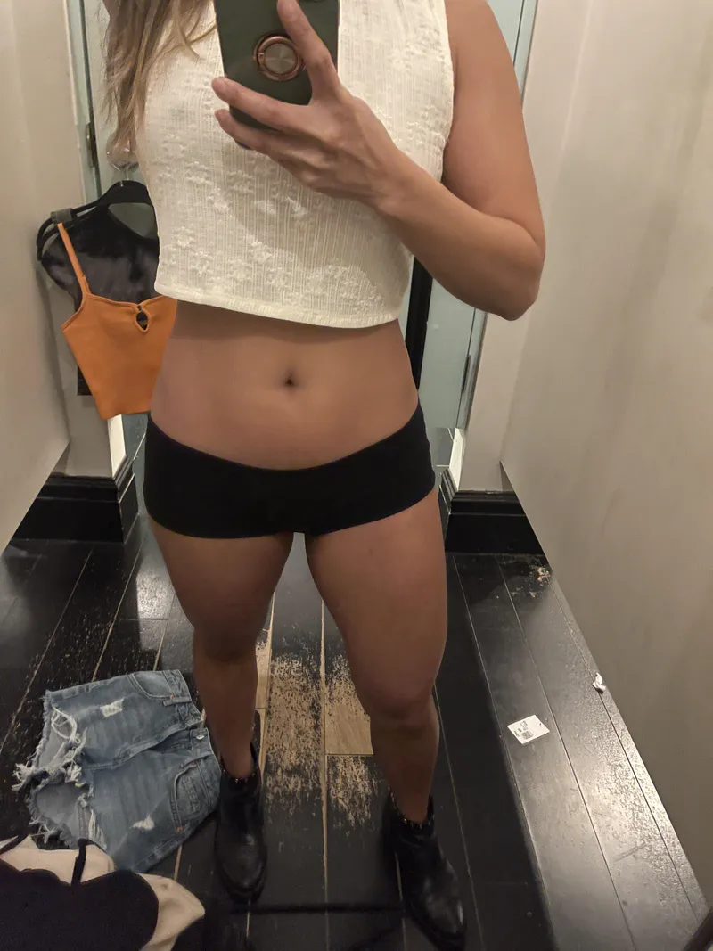 Thumbnail One of my favorite tops
