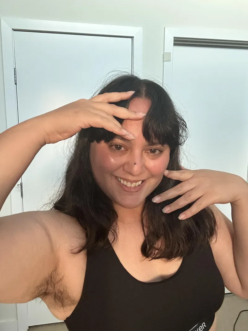 Thumbnail Hairy pits during the golden hour