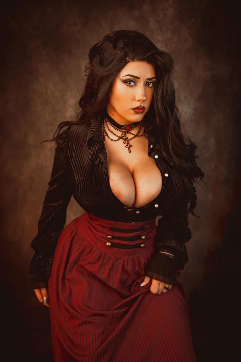 Thumbnail I love the way your eyes dart down at my cleavage every time