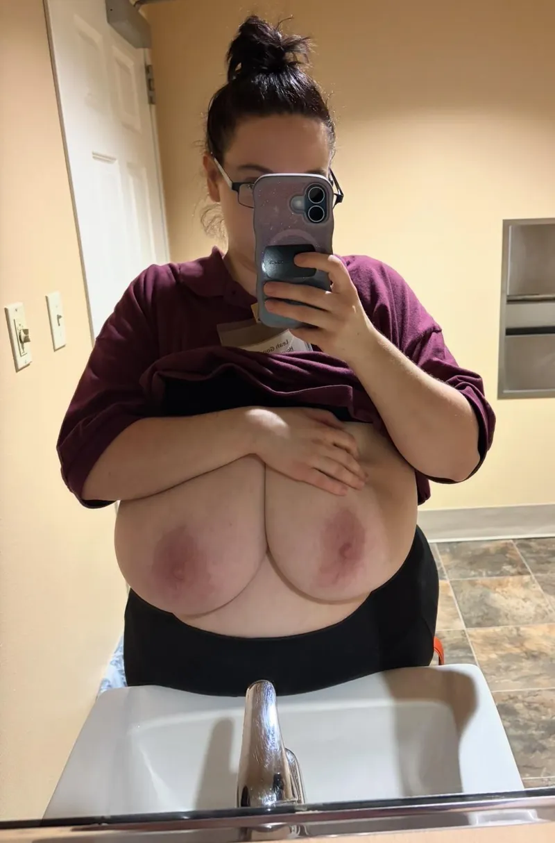 Thumbnail Bigger than your head!