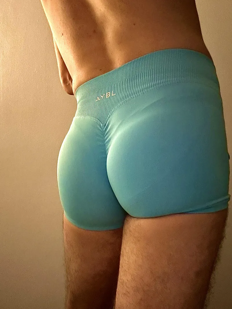 Thumbnail Wedgies in goodnight everyone 🥰