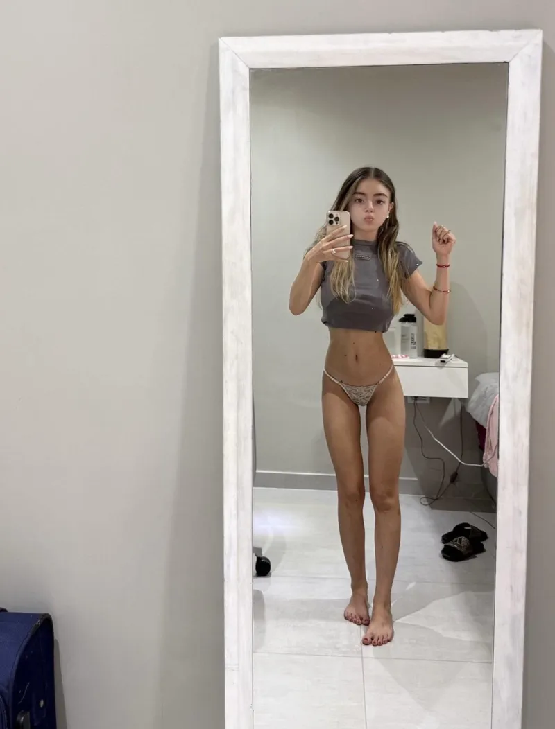 Thumbnail who want to fill me up?
