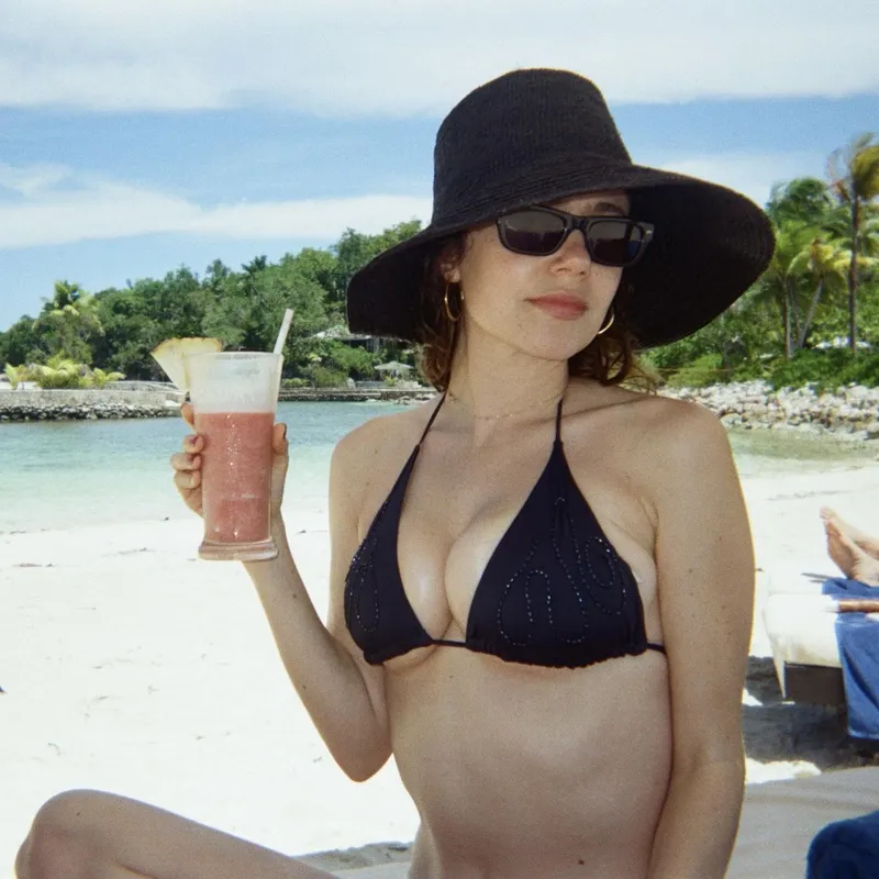 Thumbnail Molly Gordon