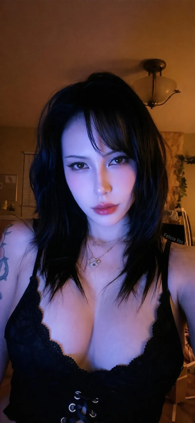 Thumbnail Can I come over and stare at u like this [oc]