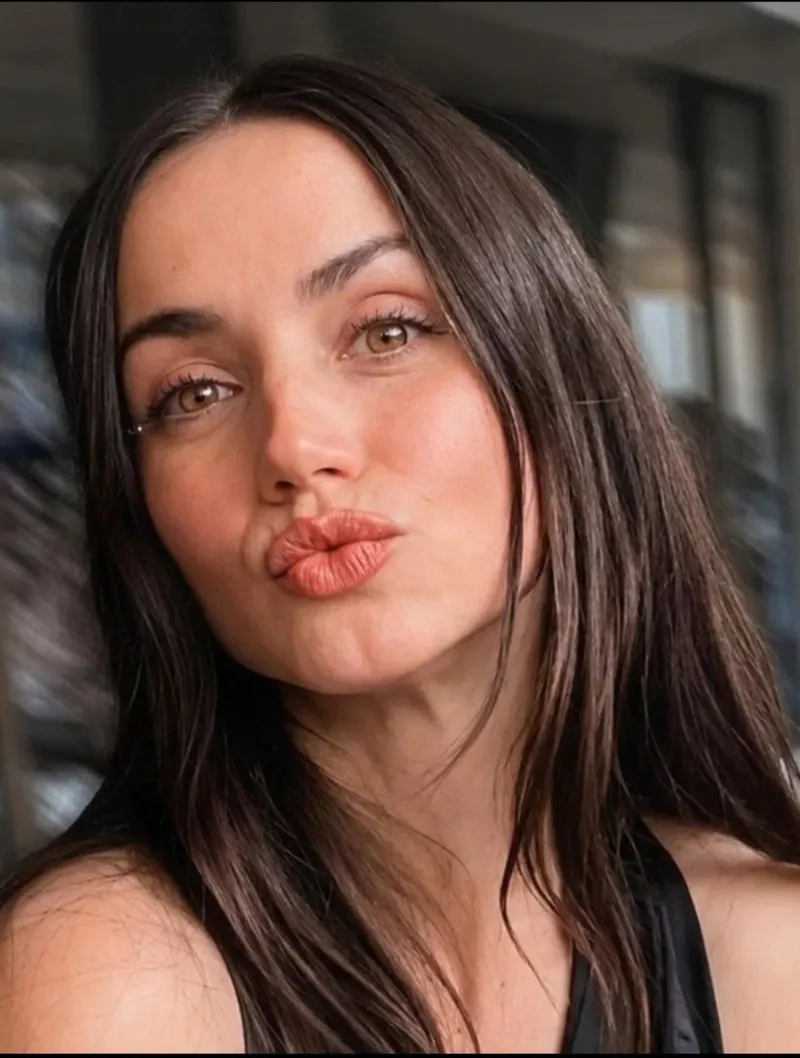 Thumbnail Ana de Armas