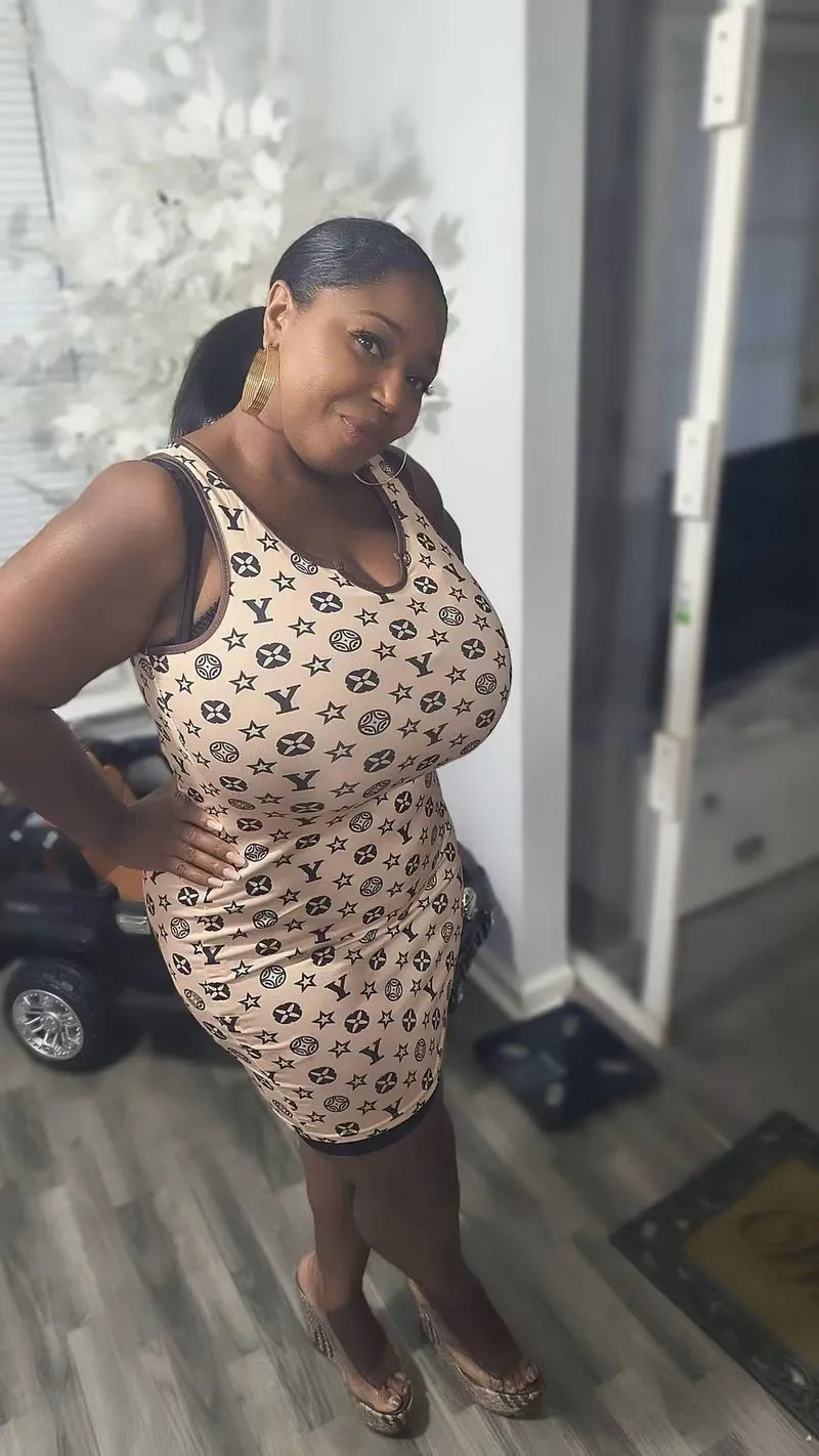 Thumbnail Black MILF