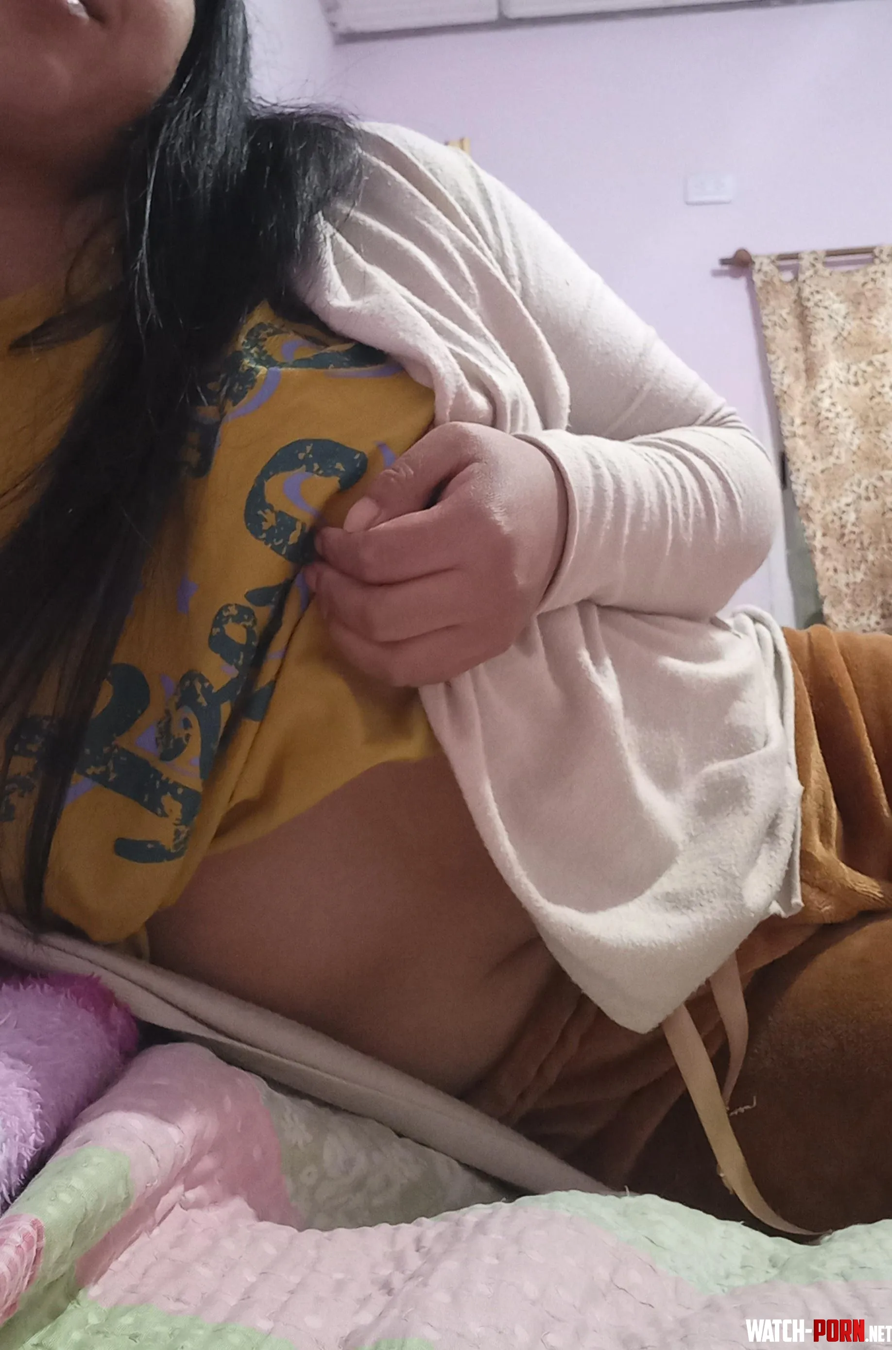 my comfortable yellow top by Western-Skill-7489
